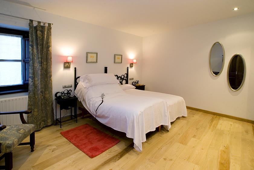 Y Rurales L'anceo Hotel